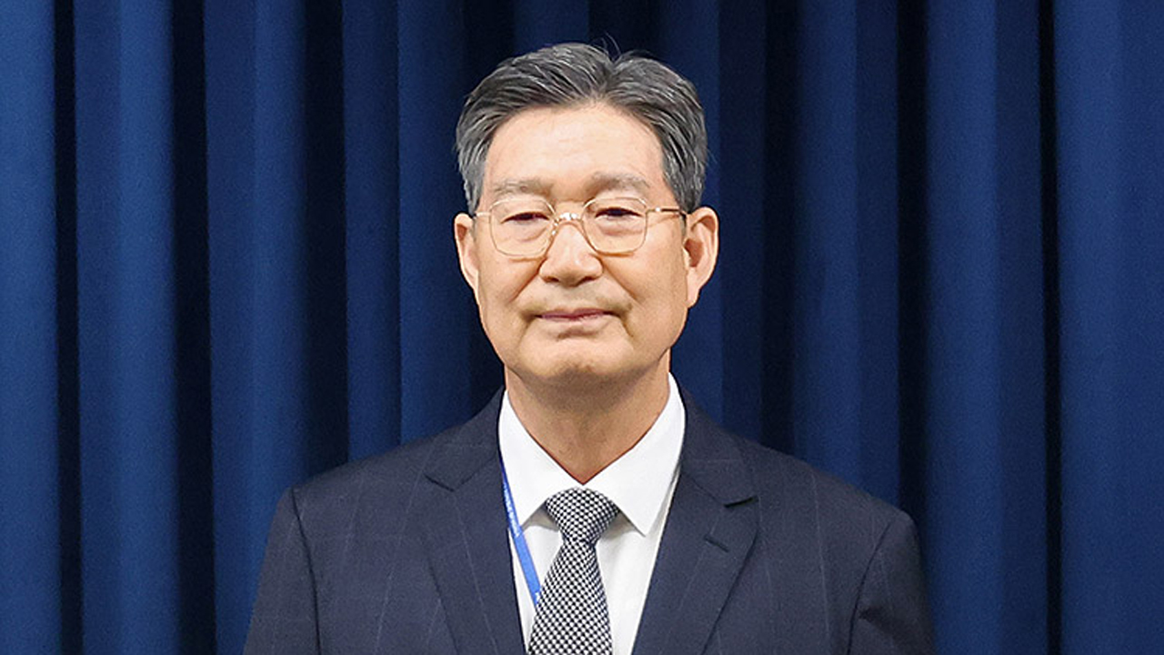 이 대통령, ‘부동산 차명 관리 의혹’ 오광수 민정수석 사의 수용