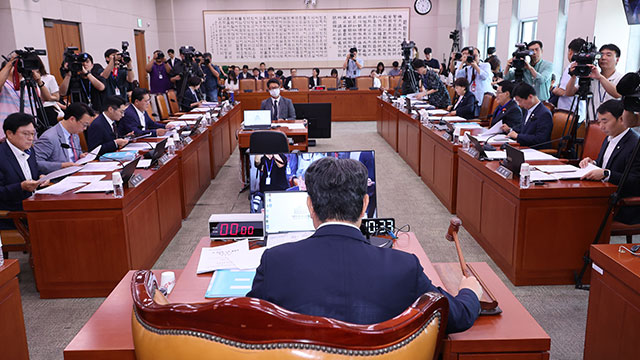 [속보] ‘집중투표제 의무화’ 2차 상법개정안, <br>민주당 주도로 법사위 통과