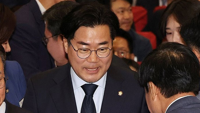 [속보] 민주당 새 원내대표에 박찬대…“‘김건희여사특검법’ 재발의”