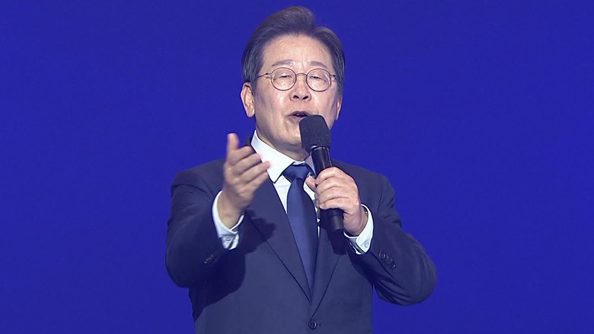 이재명 “진짜 대한민국…‘단단한 민주당’ 원팀으로 승리”