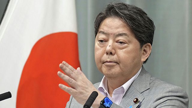 일본, 트럼프 ‘상호관세 15%’ 서명에 “경제 하방 위험 줄어”