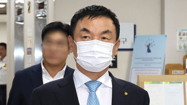 김건희 특검, ‘도이치모터스 주가조작’ 권오수<br> 전 도이치모터스 회장 소환
