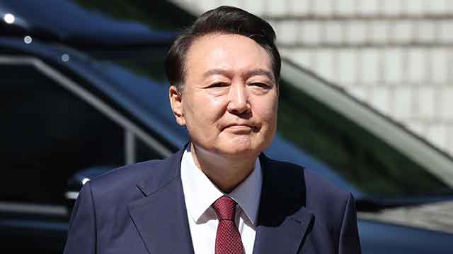 ‘윤석열 특검 추가기소’ 첫 준비기일…재판부 “공소장 장황, 수정하라”